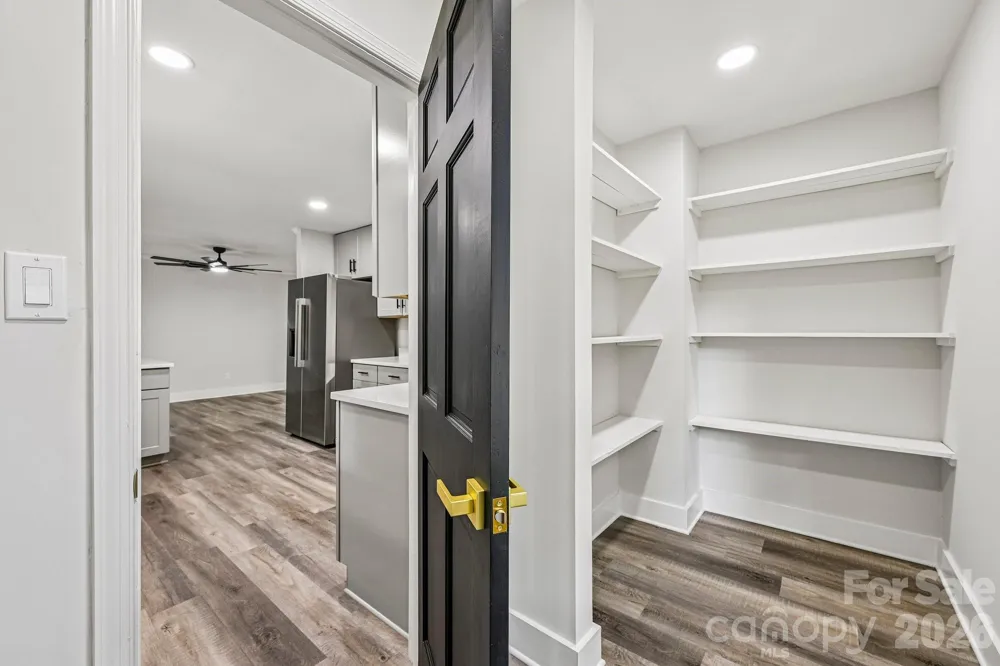 4908 Zephyr Lane Charlotte, NC 28209