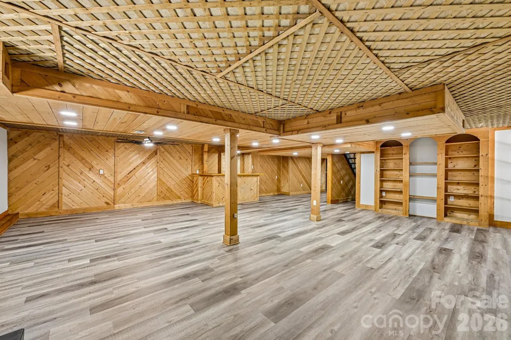 4908 Zephyr Lane Charlotte, NC 28209