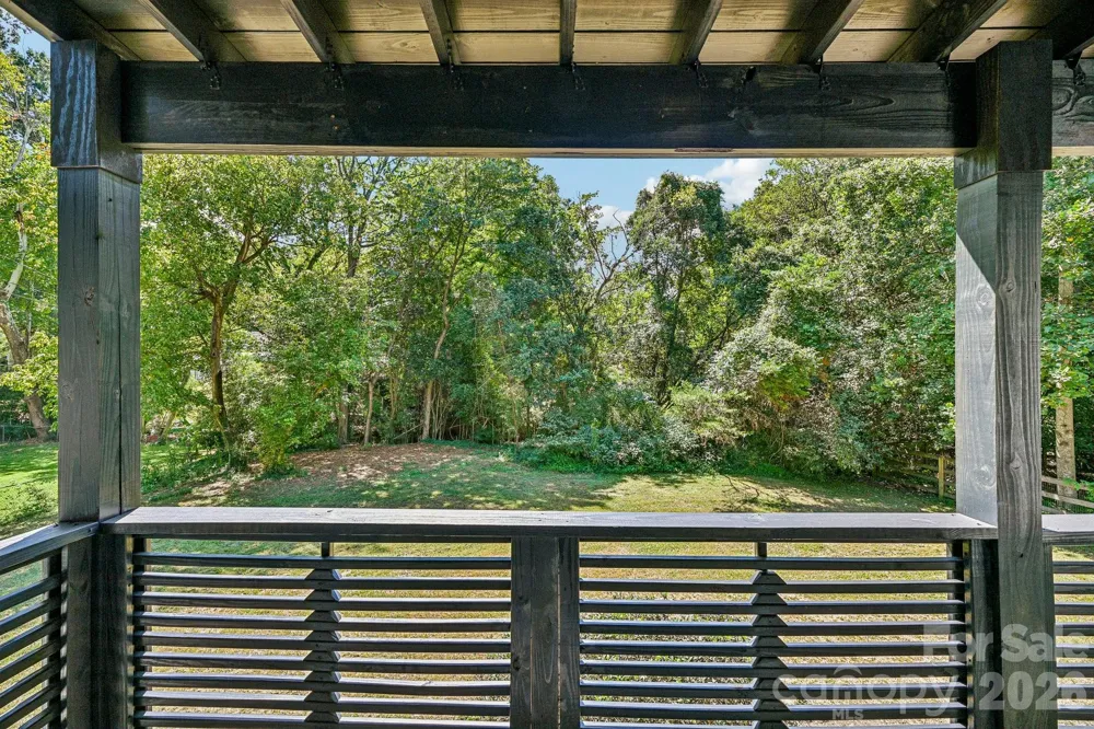 4908 Zephyr Lane Charlotte, NC 28209