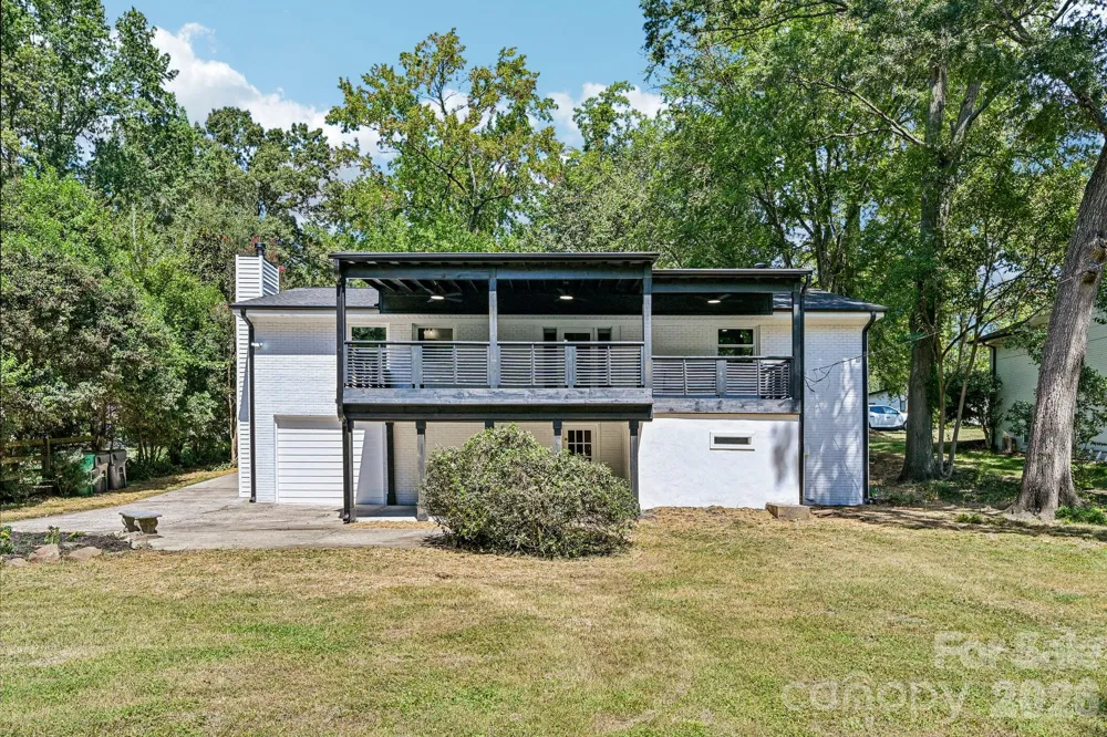 4908 Zephyr Lane Charlotte, NC 28209