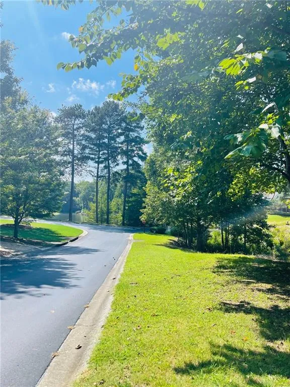 105 Hawks Court Ball Ground, GA 30107