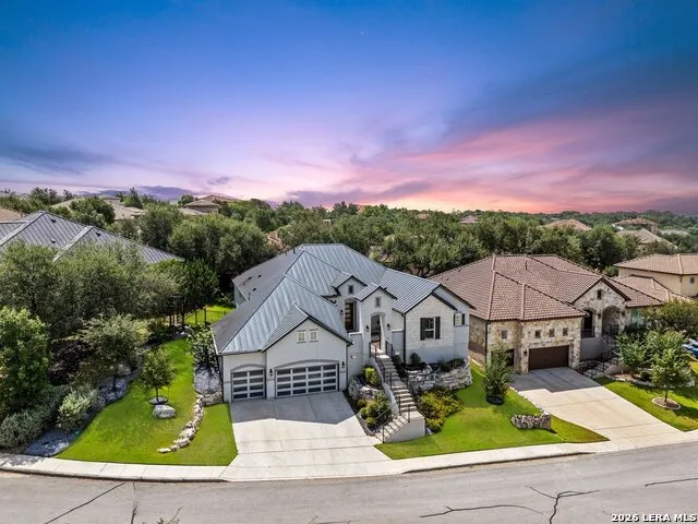 24030 La Tapiceria San Antonio, TX 78261