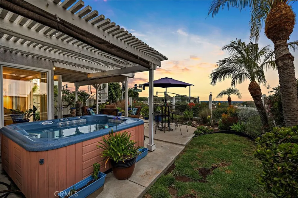 2338 Avenida Marejada #29 San Clemente, CA 92673