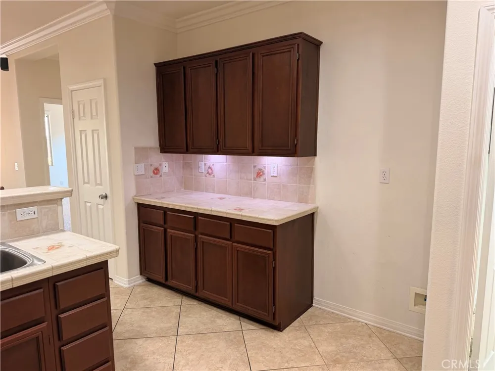 146 Moneda Court Hemet, CA 92545
