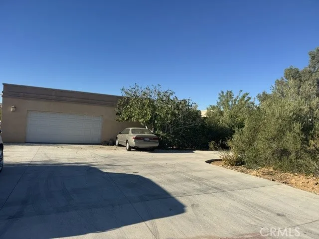 20057 Rancherias Apple Valley, CA 92307