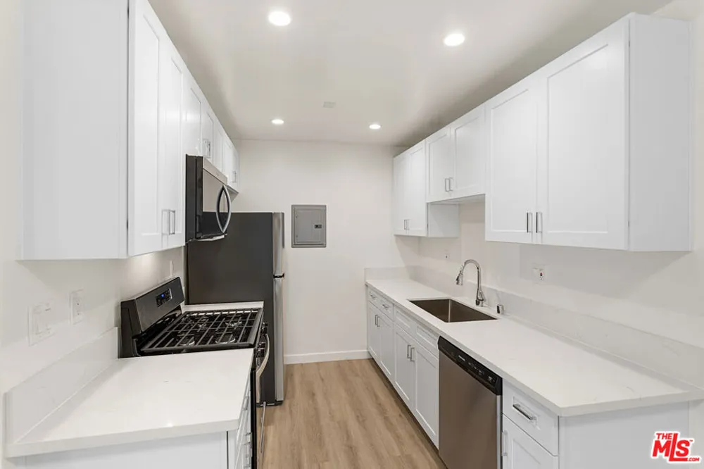 2908 W 141st Place #2 Gardena, CA 90249