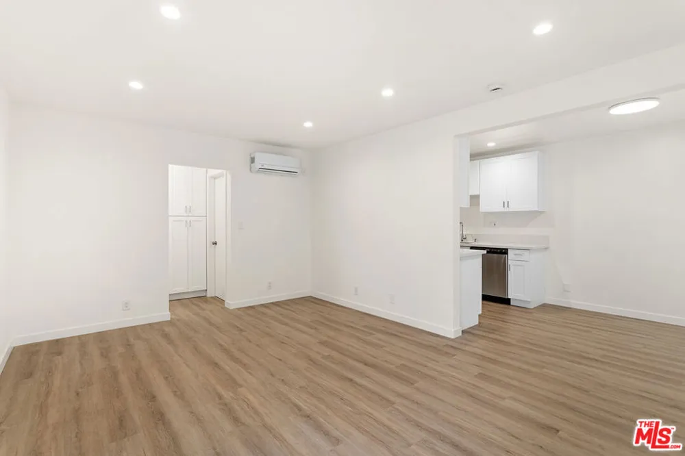 2908 W 141st Place #2 Gardena, CA 90249