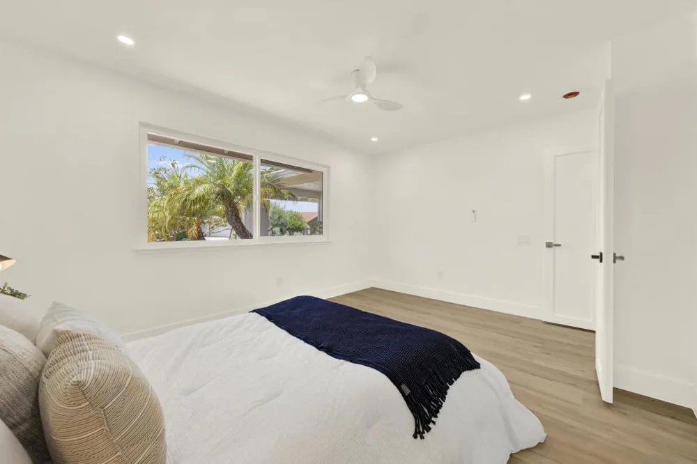 12621 Opimo Dr San Diego, CA 92128