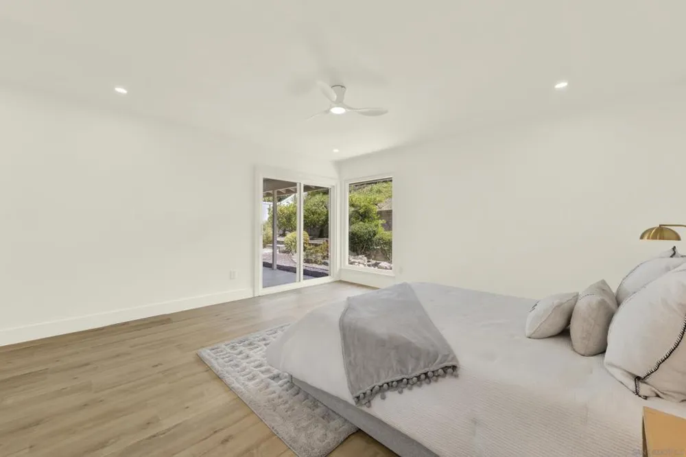 12621 Opimo Dr San Diego, CA 92128