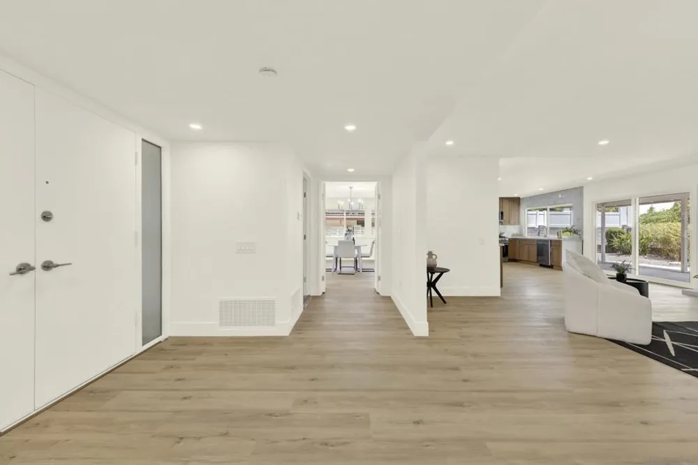12621 Opimo Dr San Diego, CA 92128