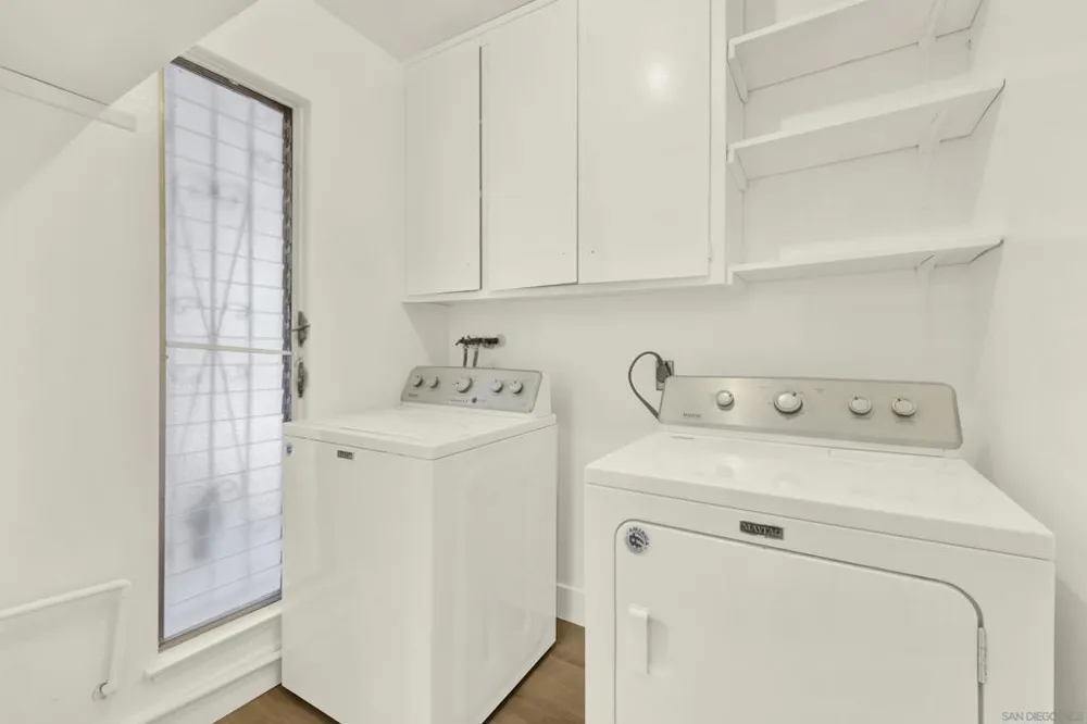 12621 Opimo Dr San Diego, CA 92128