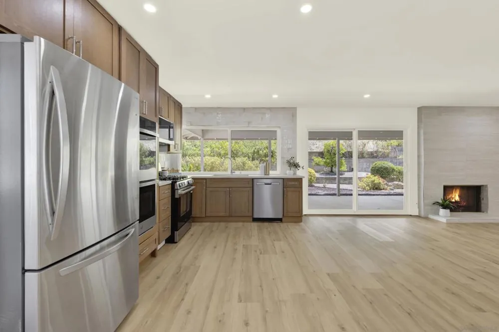 12621 Opimo Dr San Diego, CA 92128