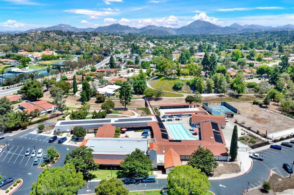 12621 Opimo Dr San Diego, CA 92128