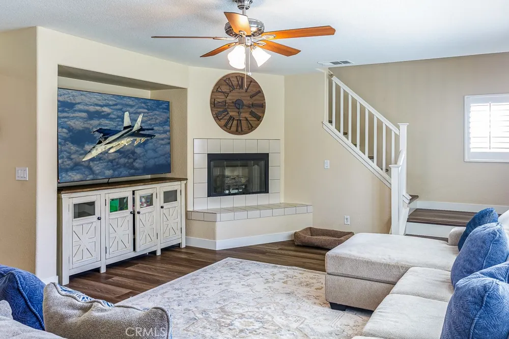 2060 W Avenue K6 Lancaster, CA 93536