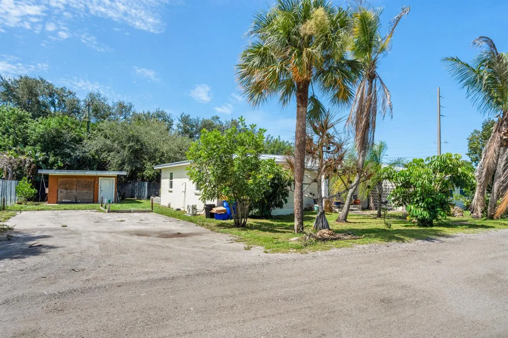 11150 SE FEDERAL Highway Hobe Sound, FL 33455