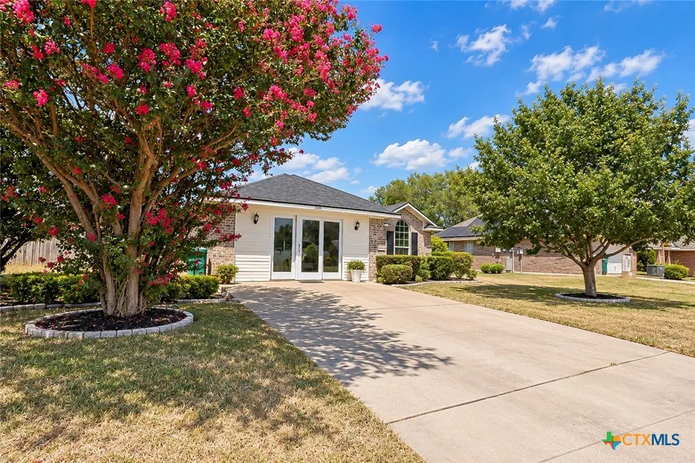 203 Knight Lane Waco, TX 76705