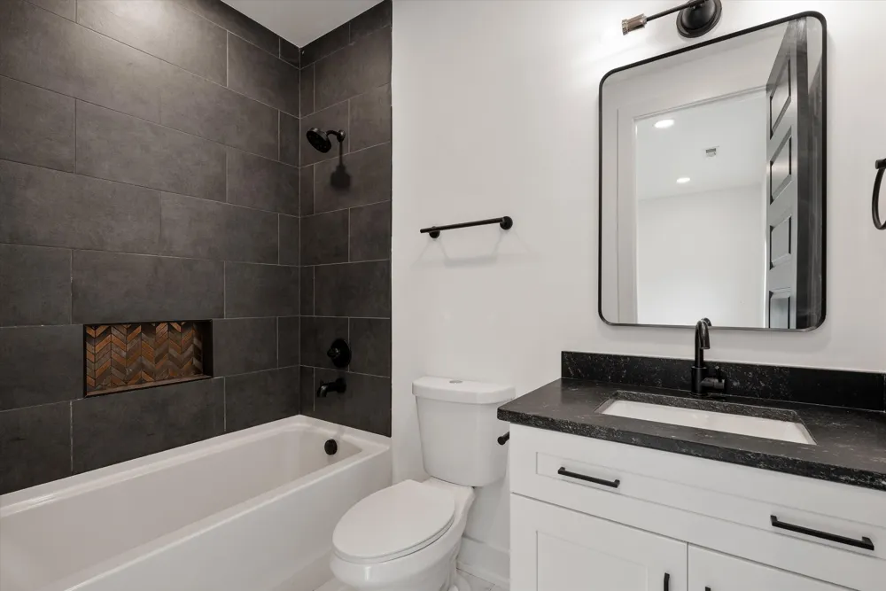 338A Ewing Dr Nashville, TN 37207