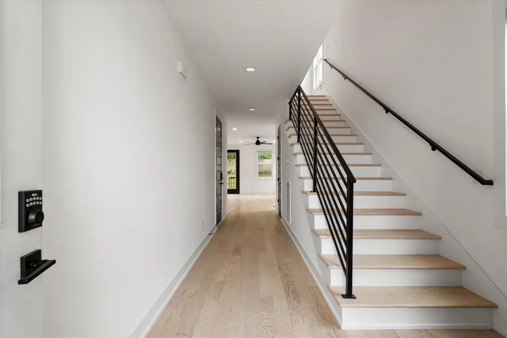338A Ewing Dr Nashville, TN 37207