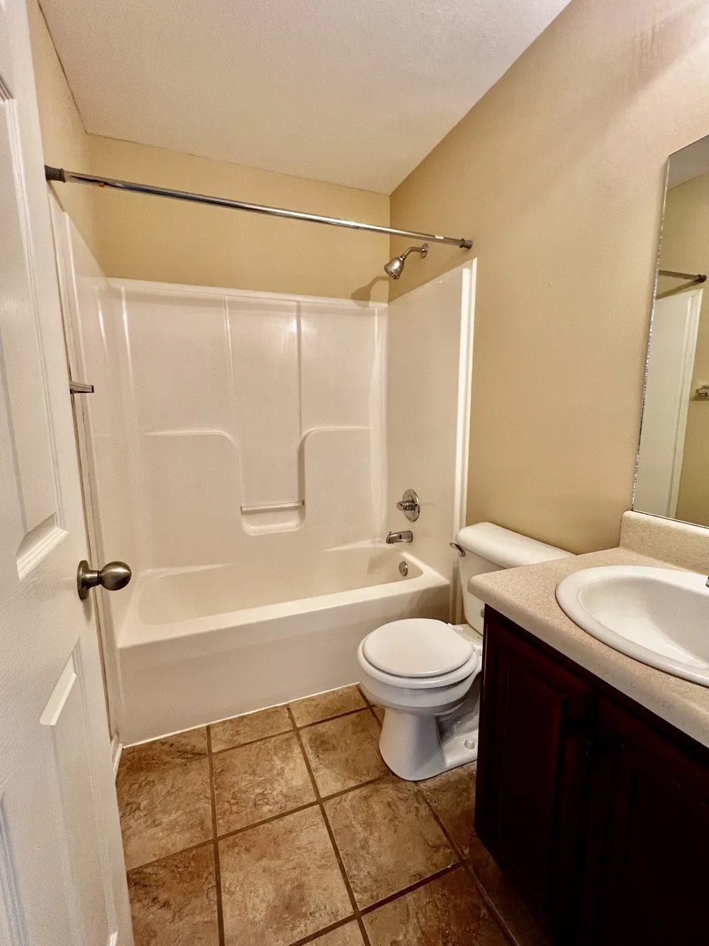 769 Cherrybark Ln #D Clarksville, TN 37040
