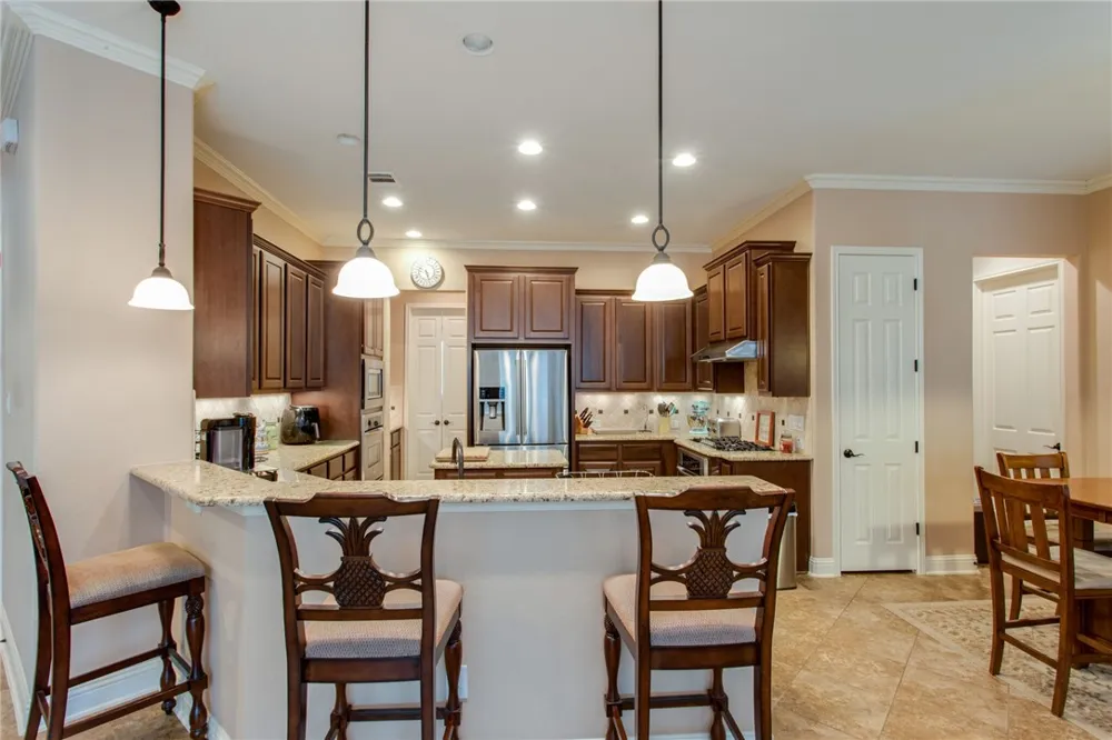 1007 Rhondstat Run Cedar Park, TX 78613