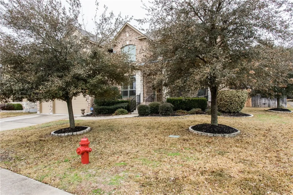 1007 Rhondstat Run Cedar Park, TX 78613