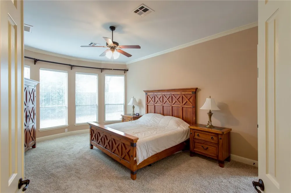 1007 Rhondstat Run Cedar Park, TX 78613