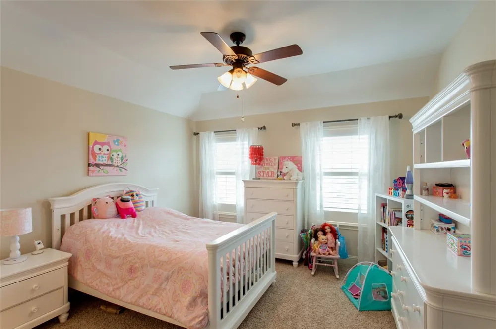 1007 Rhondstat Run Cedar Park, TX 78613