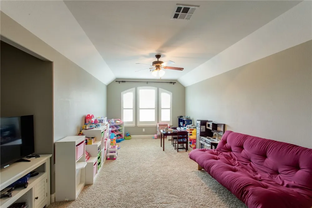 1007 Rhondstat Run Cedar Park, TX 78613