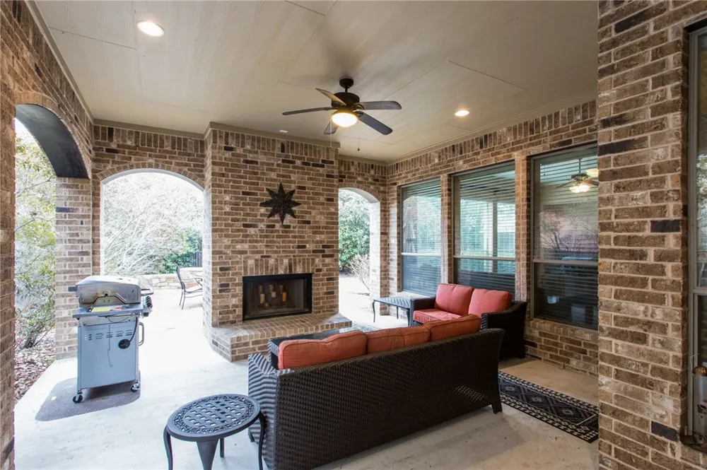 1007 Rhondstat Run Cedar Park, TX 78613