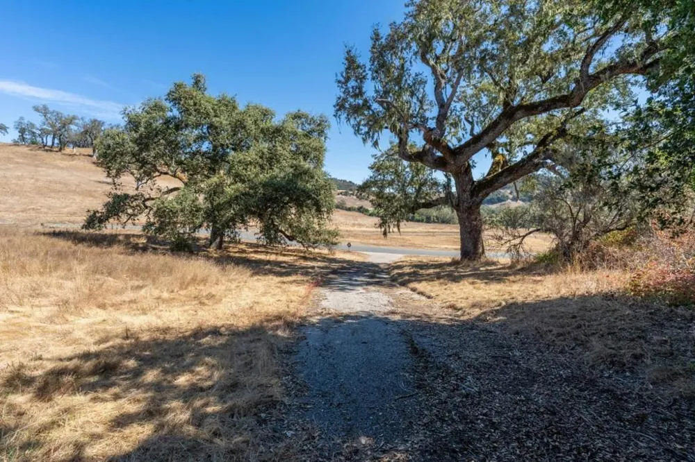 2 Arroyo Sequoia Carmel, CA 93923