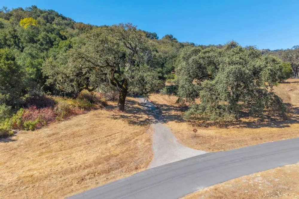 2 Arroyo Sequoia Carmel, CA 93923