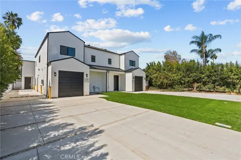 5751 Vista Del Monte