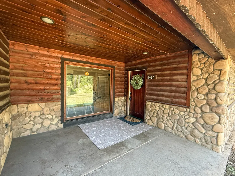 1465 Bethel Cutoff Broken Bow, OK 74728