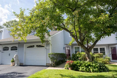 113 Woodmere Drive #502