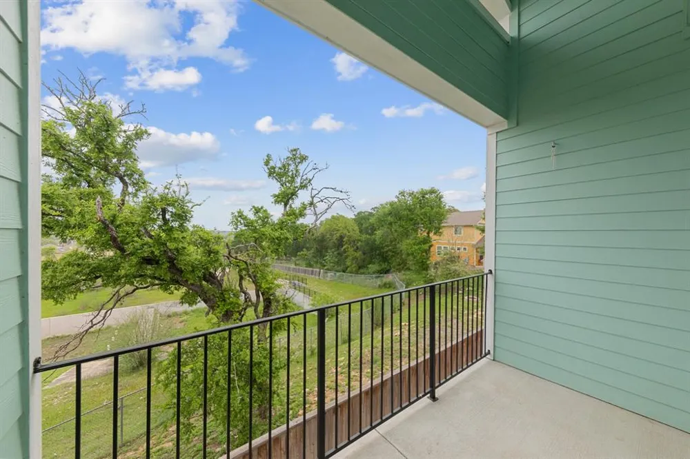 8601 W Gate Boulevard #8204 Austin, TX 78745