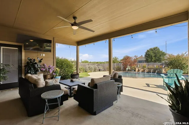 1635 SUN BAY DR New Braunfels, TX 78130