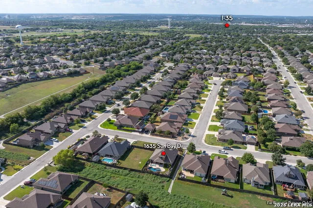 1635 SUN BAY DR New Braunfels, TX 78130