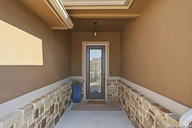 1635 SUN BAY DR New Braunfels, TX 78130