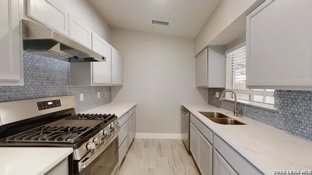 9643 South Bend San Antonio, TX 78250