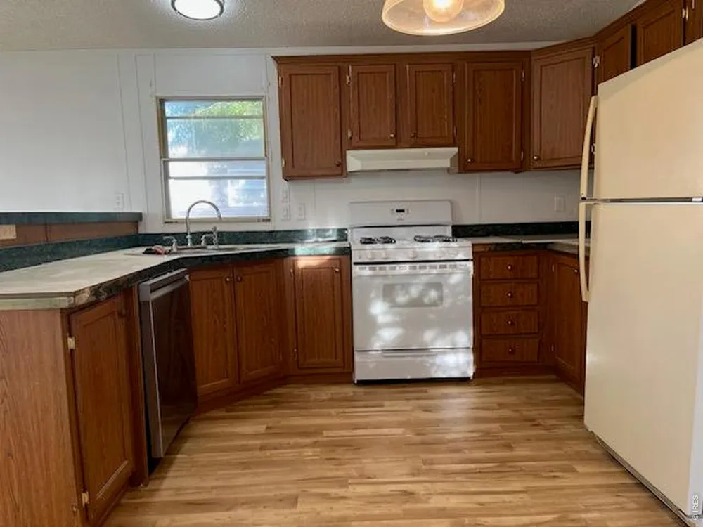 218 Grape Street #27 Hudson, CO 80642