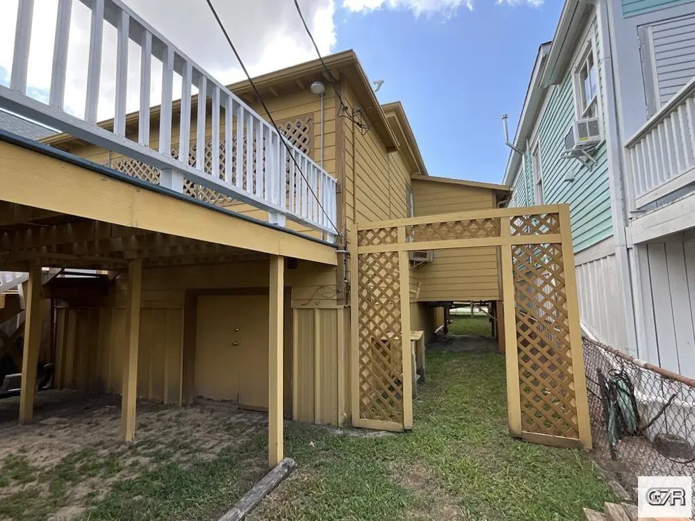 3722 Ursuline Street Galveston, TX 77550