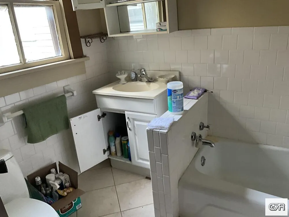 3722 Ursuline Street Galveston, TX 77550
