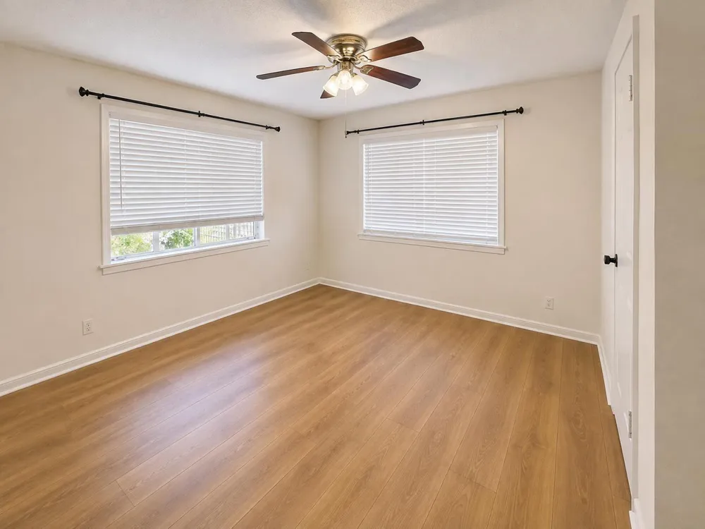 9350 Livernois Road Houston, TX 77080