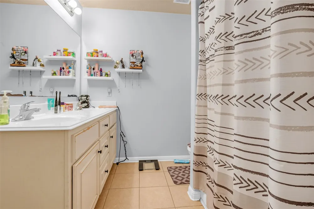 16368 Many Trees Lane Conroe, TX 77302
