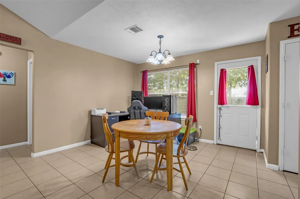 16368 Many Trees Lane Conroe, TX 77302