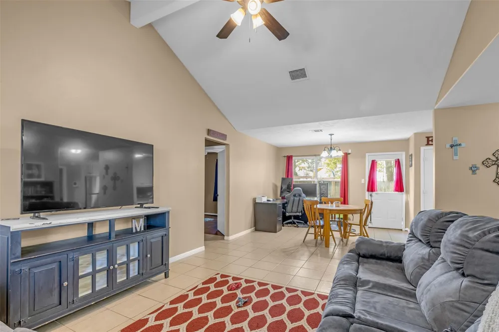 16368 Many Trees Lane Conroe, TX 77302