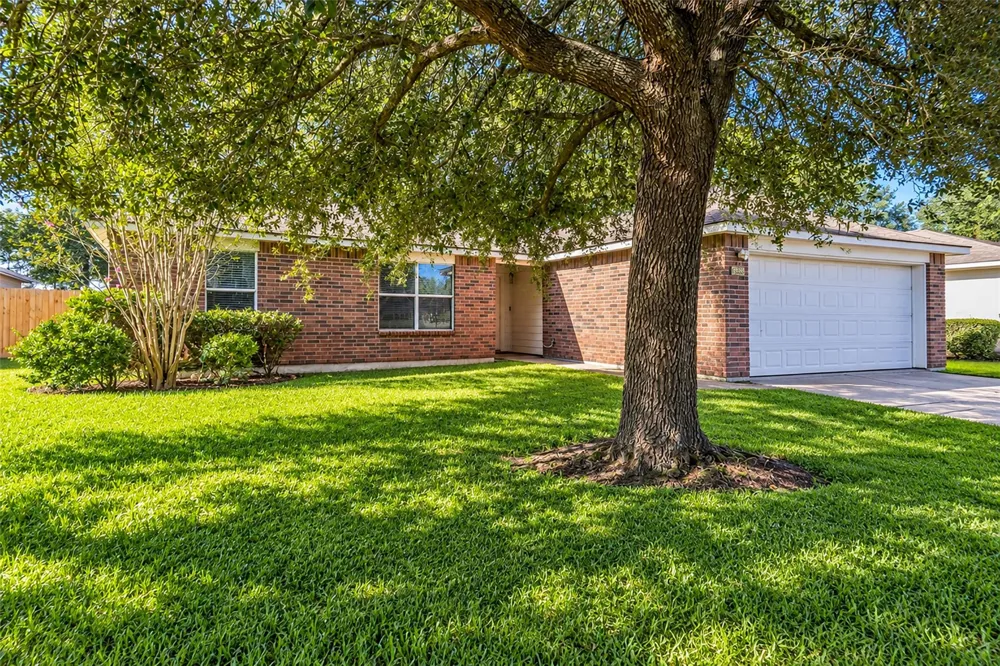 16368 Many Trees Lane Conroe, TX 77302