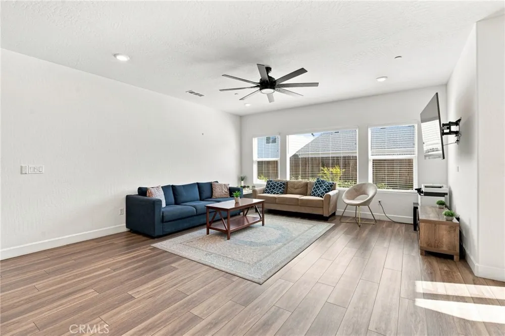 5846 E Truman Fresno, CA 93727