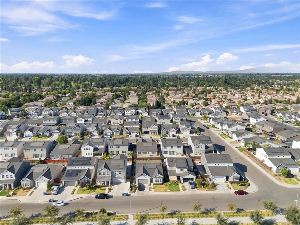 5846 E Truman Fresno, CA 93727