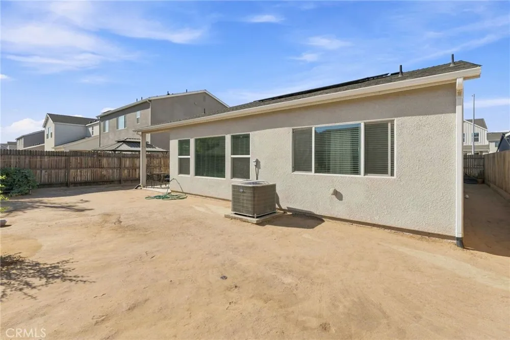 5846 E Truman Fresno, CA 93727